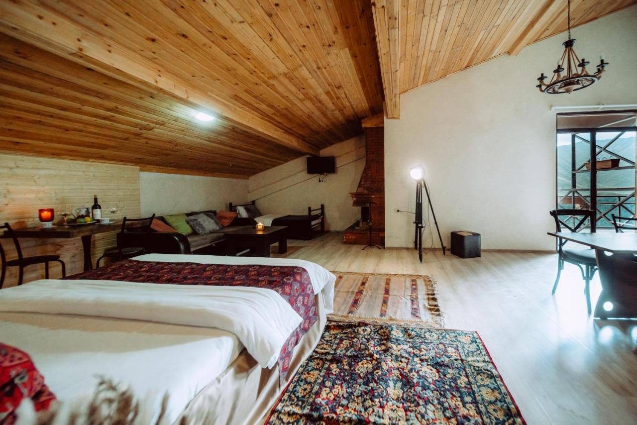 Chalet Papa Basili กูเดาริ ภายนอก รูปภาพ